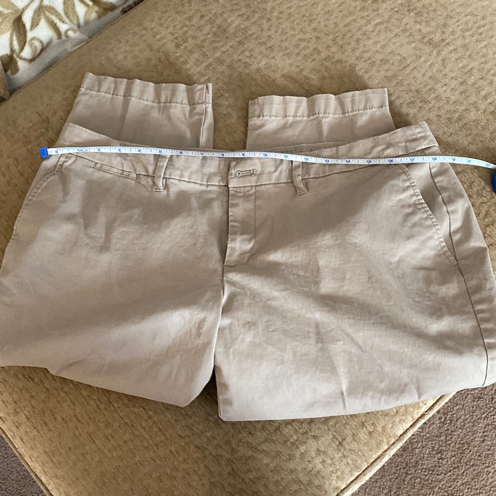 Khaki crops